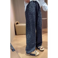 批发大码豹纹休闲裤女宽松慵懒阔腿裤秋冬胖MM高腰显瘦垂感设计感裤子
