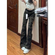 批发美式迷彩微喇牛仔裤女春夏2026新款高腰显瘦修身拖地喇叭<b class='q'>裤子</b>