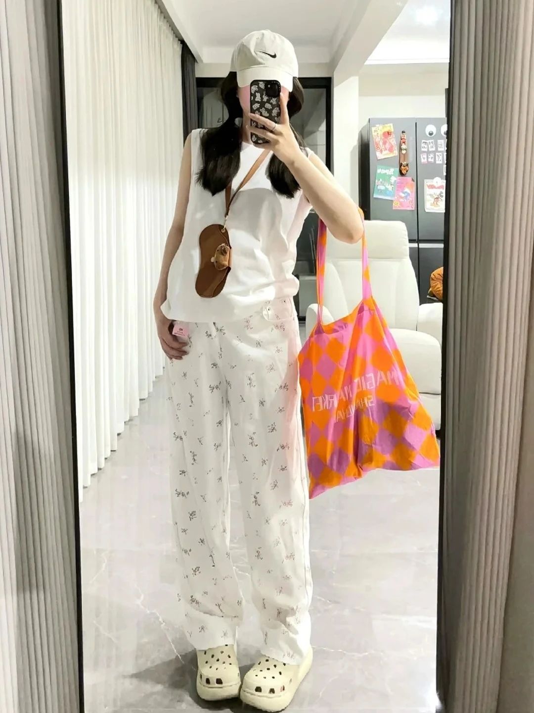 꽃무늬 레트로 아메리칸 스트레이트 청바지 여성 2026 여름 디자인 새로운 하이웨이스트 넓은 다리 루즈핏 바닥 청소 바지