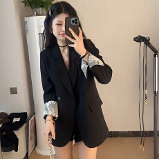 批发高级蕾丝拼接2026春秋季新款西装<b class='q'>外套</b>洋气韩版宽松小众休闲小<b class='q'>西服</b>