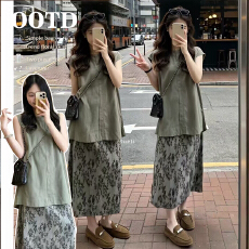 孕妇大码灰绿色圆领无袖背心裙搭配植物印花直筒半声长裙套装