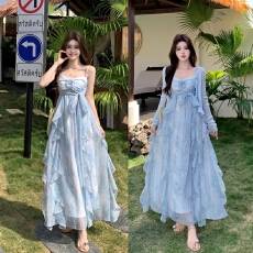 批发实拍现 2026新款孕妇装春夏装 碎花仙女吊带裙+开衫两件套