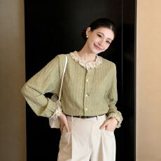 批发实拍 法式高级感复古纯色镶花边长袖<b class='q'>衬衫</b>2026春通勤宽松显瘦上衣