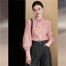 批发实拍 法式复古暗纹印花设计感<b class='q'>衬衫</b>女2026年新款春季薄款通勤<b class='q'>衬衣</b>