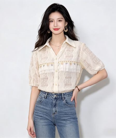실사 스팽글 홀로우 아웃 통기성 반팔 여성 셔츠 202 여름 품격 고급 센스 루즈핏 맨위