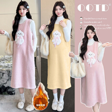 批发实拍新款冬季加绒加厚孕妇套装韩版甜美立体刺绣两件套背心裙套装