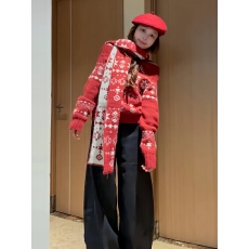 批发辣妹套装女冬季费尔岛红色针织带围巾毛衣<b class='q'>外套</b>上衣牛仔裤两件套潮