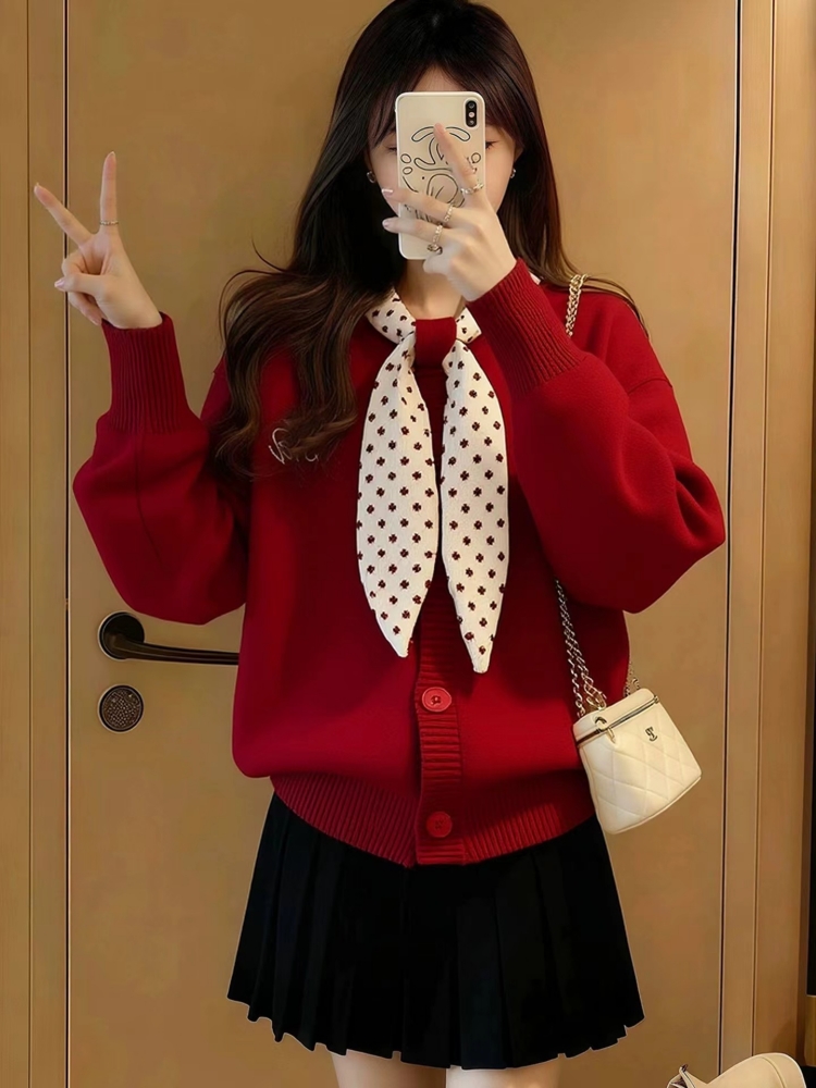 穿搭一整套2025冬季新款蝴蝶结新年红色针织毛衣百褶裙两件套装女