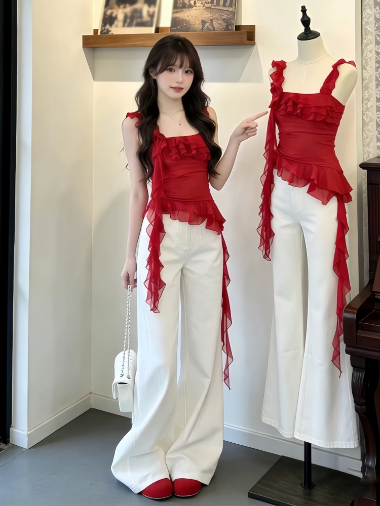 一整套ootd穿搭套装2026夏季性感辣妹巨好看红色吊带牛仔裤两件套