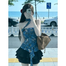 批发气质一整套ootd穿搭2026夏季性感辣妹蓝色碎花上衣短裙两件套装潮