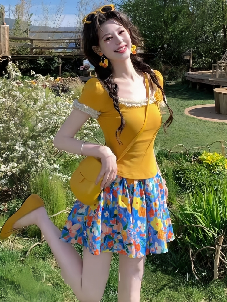 여름 새로운 프랑스식 작은 대중 디자인 센스 레이스 광장 칼라 연령 감소 반팔 맨위 꽃무늬 반신 스커트 두 조각 여성 세트