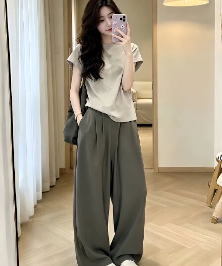 자이언트 잘 생긴 ootd 착용 가져 가라. 전체 집합 2026 여름 새로운 슬림해 보이는 반팔 맨위 여성 와이드 레그 팬츠 투피스 슈트