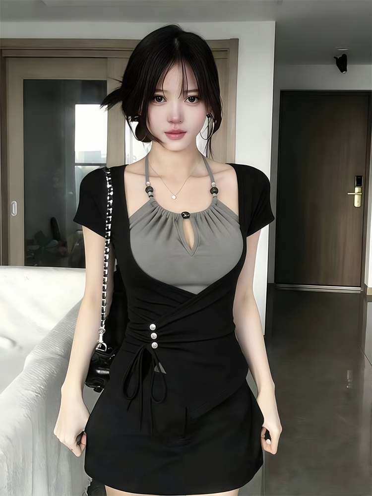 순수한 욕망 핫걸 바람 페이크 레이어드 반팔 티셔츠 여성 2026 여름 새로운 몸매 가꾸기 슬림해 보이는 디자인 센스 검정색 맨위