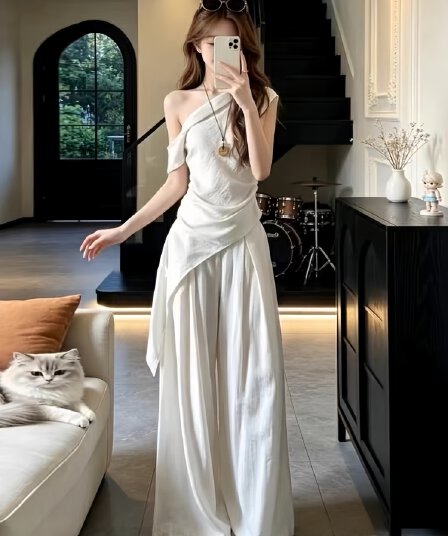 자이언트 잘 생긴 ootd 착용 가져 가라. 전체 집합 2026 새로운 비스듬한 어깨 반팔 티셔츠 여성 여름 와이드 레그 팬츠 투피스 슈트