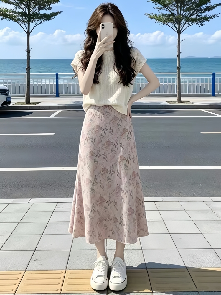 韩系氛围温柔风肌理感显瘦短袖上衣高腰粉色碎花半身裙两件套装女