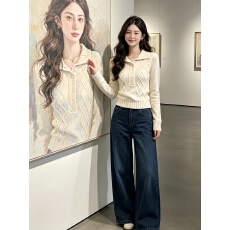 批发秋冬季女<b class='q'>装</b>2026新款穿搭一整套韩系高级感ootd针织衫牛仔<b class='q'>裤</b>两件套