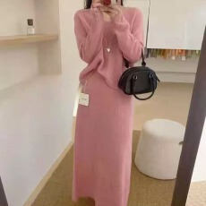 批发2025秋季韩系气质V领羊毛针织衫长袖毛衣女<b class='q'>高腰</b><b class='q'>半身裙</b>两件套裙