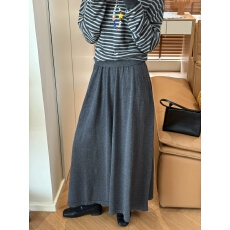 批发2025早秋新款半身裙女高腰显瘦a字裙设计感中<b class='q'>长裙</b><b class='q'>拖地</b>裙灰色a字裙