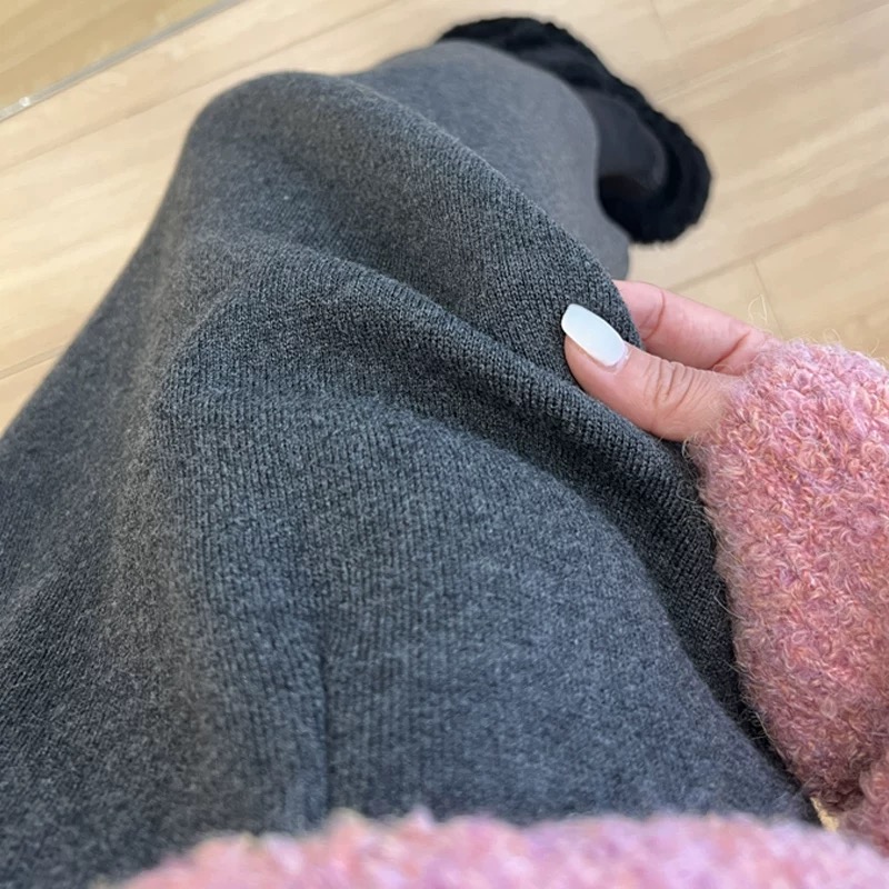 어두운 회색 품격 트임 니트 반신 스커트 여성 가을 겨울 새로운 작은 키 하이웨이스트 슬림해 보이는 중간 길이 스트레이트 치마