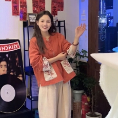 批发官图 新中式复古独特巨好看双穿印花<b class='q'>衬衫女</b>轻奢减龄洋气春秋外套