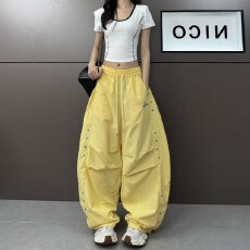 批发2026年夏季新款多巴胺色系速干星星刺绣阔腿弯刀<b class='q'>休闲裤</b>