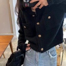 批发东大门小香风单排扣毛衣外套女针织