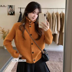 批发韩系复古立领纽扣针织开衫毛衣女2025新款冬装宽松慵懒风上衣