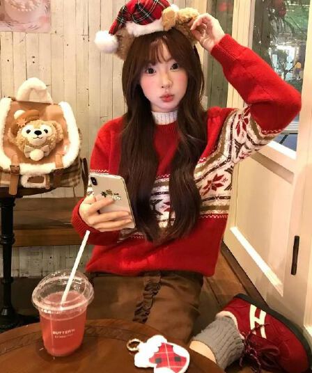 공정한 섬 빨간색 크리스마스 스웨터 여자 가을 겨울철 2025 새로운 느긋한 고급 센스 인사이드 가져 가라. 외출용 니트 맨위