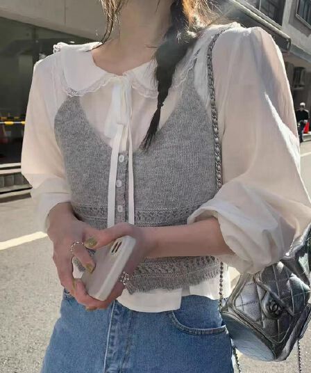 홀로우 아웃 무늬 베이지 색 니트 스웨터 캐미솔 다용도 슬림해 보이는 스택 착용 작은 청신 민소매 맨위 쇼트 스타일