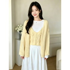 批发甜美花朵吊带针织开衫2件套韩系温柔软糯毛衣套装女