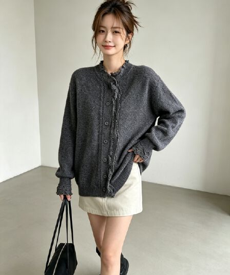 디자인 센스 부드러운 품격 홀로우 아웃 레이스 부드러운 찹쌀 스웨터 양모 편안함 니트 오픈 가디건 2025 겨울 맨위 여성