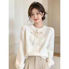 批发温柔风甜美蕾丝针织<b class='q'>开衫</b>上衣爆款2025秋冬新款时尚可爱打底毛衣女