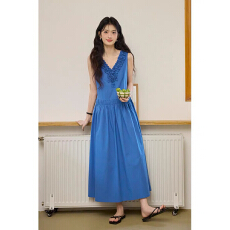 批发弥古克莱因蓝背心连衣裙<b class='q'>女</b>2026春季新款v领收腰纯棉蓝色度假长<b class='q'>裙</b>