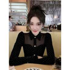 批发黑色波点丝绒上衣女2025冬季小众不撞款独特漂亮修身显瘦打底<b class='q'>衬衣</b>