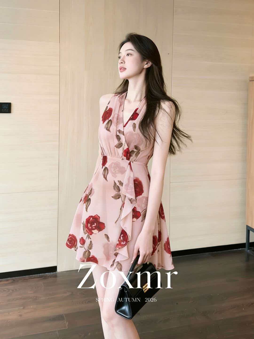 RY2017# 2026春夏巨好看的海边度假气质v领粉色印花无袖挂脖吊带连...