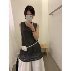 批发2026年春夏新款镂空中长款圆领背心叠穿设计针织<b class='q'>马甲</b>女装