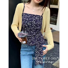 批发时尚套装女2026春季<b class='q'>针织</b><b class='q'>开衫外套</b>碎花吊带背心两件套