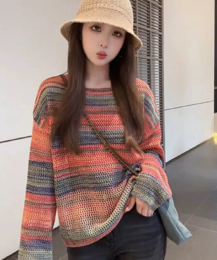 무지개 스트라이프 홀로우 아웃 니트 스웨터 여성 이른 가을 새로운 긴팔 루즈핏 다용도 슬림해 보이는 패션 품격 아름다운 맨위