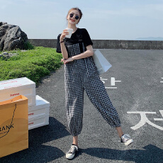 批发2026格子<b class='q'>背带裤</b>女夏装薄款学生网红宽松减龄束脚灯笼裤哈伦连体裤