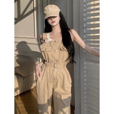 批发高腰显瘦背带连体裤女2025春夏装新款收腰洋气减龄直筒阔腿裤套装