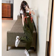 批发2026穿搭酷盐系<b class='q'>背带裤</b>时尚减龄网红炸街可盐可甜港风复古chic女