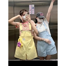 批发2026夏装新款韩版多巴胺背带裤短裤女小个子阔腿裤