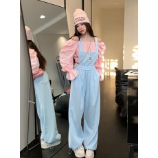 批发韩版时尚百搭贴标<b class='q'>背带裤</b>女装2026春季新款气质高腰显瘦阔腿连体裤