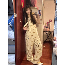 批发多巴胺小熊卡通印花牛仔<b class='q'>背带裤</b>女2025夏季新款宽松显瘦阔腿连体裤