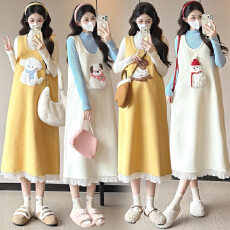 批发实拍时尚大码2025年加绒加厚雨花绒孕妇装背带裙+大码毛衣套装