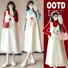 批发实拍时尚大码2025年圣诞新年款雨花绒孕妇装背带裙+大码毛衣套装