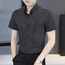 批发2026春季新品纯棉男士短袖口袋衬衫时尚修身<b class='q'>商务</b>休闲小格子男衬衣