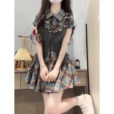 批发法式复古格子无袖<b class='q'>连衣裙</b>子女夏季2026新款绝美独特<b class='q'>百褶</b>短裙