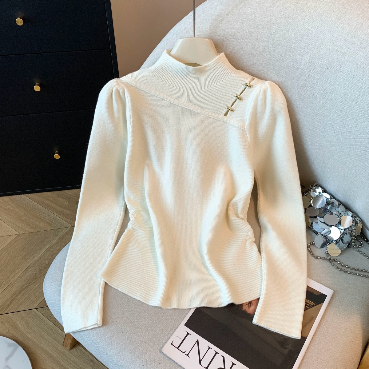 실사 2025 두꺼운 디자인 센스 홀로우 아웃 반하이넥 만나는 니트 맨위 부드러운 찹쌀 편안함 다용도 기본 셔츠