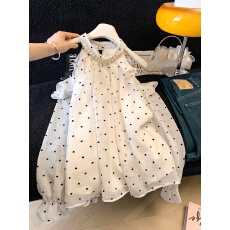 批发实拍春季2026新款夏季时尚百搭<b class='q'>波点</b>挂脖背心<b class='q'>衬衫</b>女高级感法式上衣